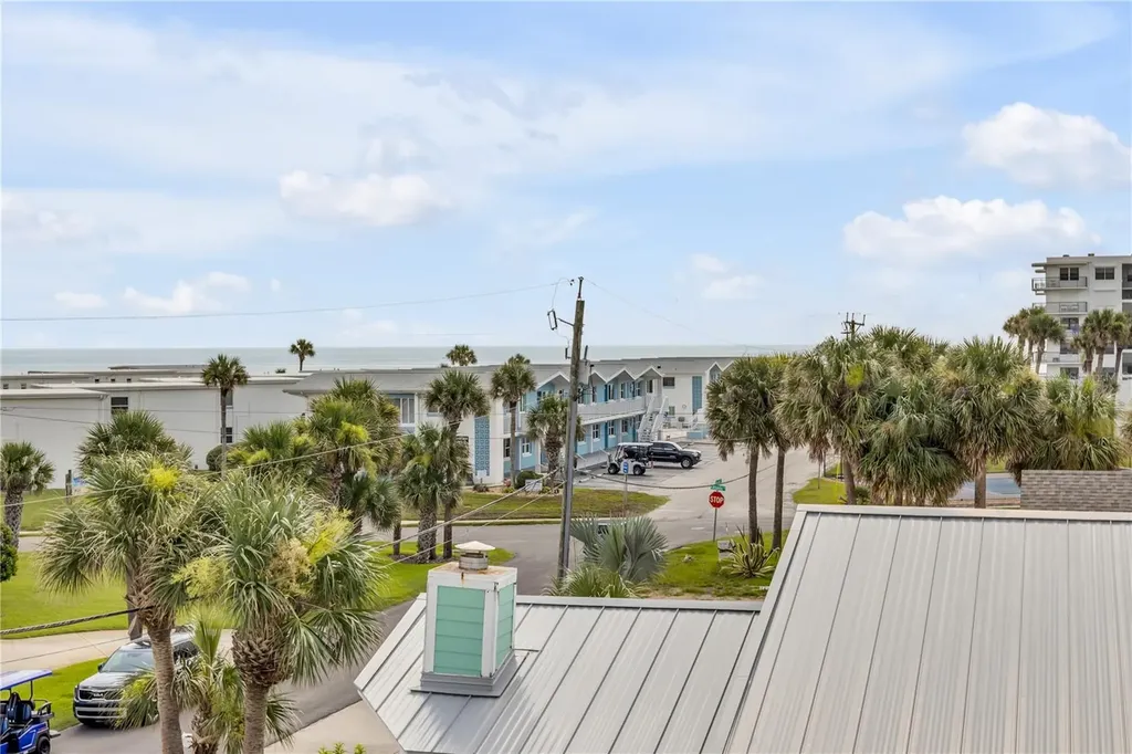 315 Due East Street New Smyrna Beach FL 32169