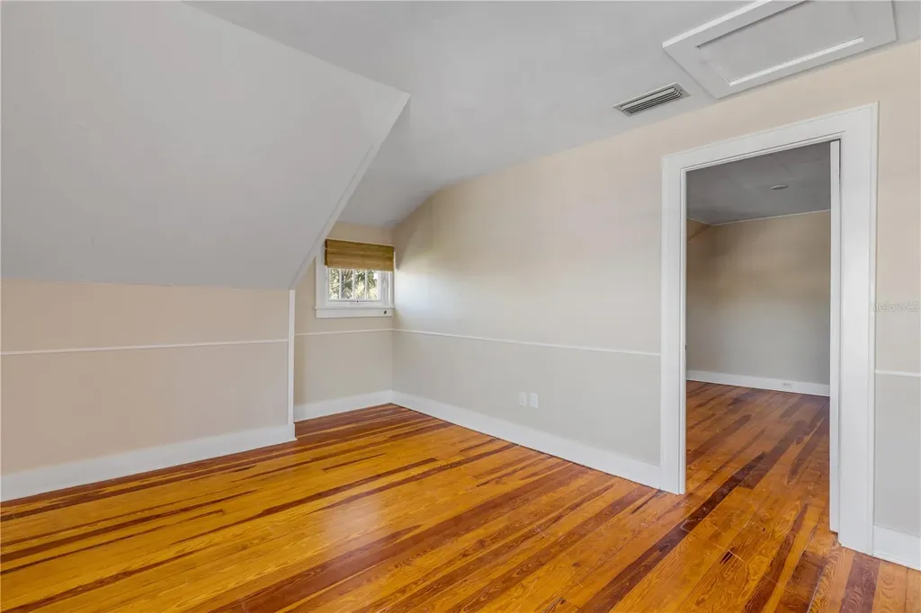 315 Due East Street New Smyrna Beach FL 32169