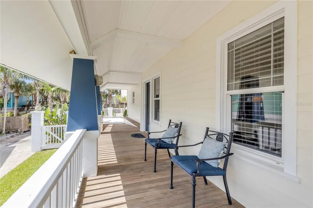 315 Due East Street New Smyrna Beach FL 32169