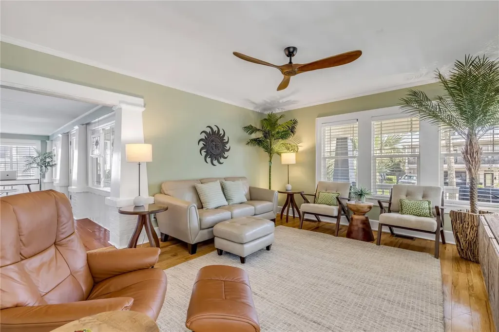 315 Due East Street New Smyrna Beach FL 32169