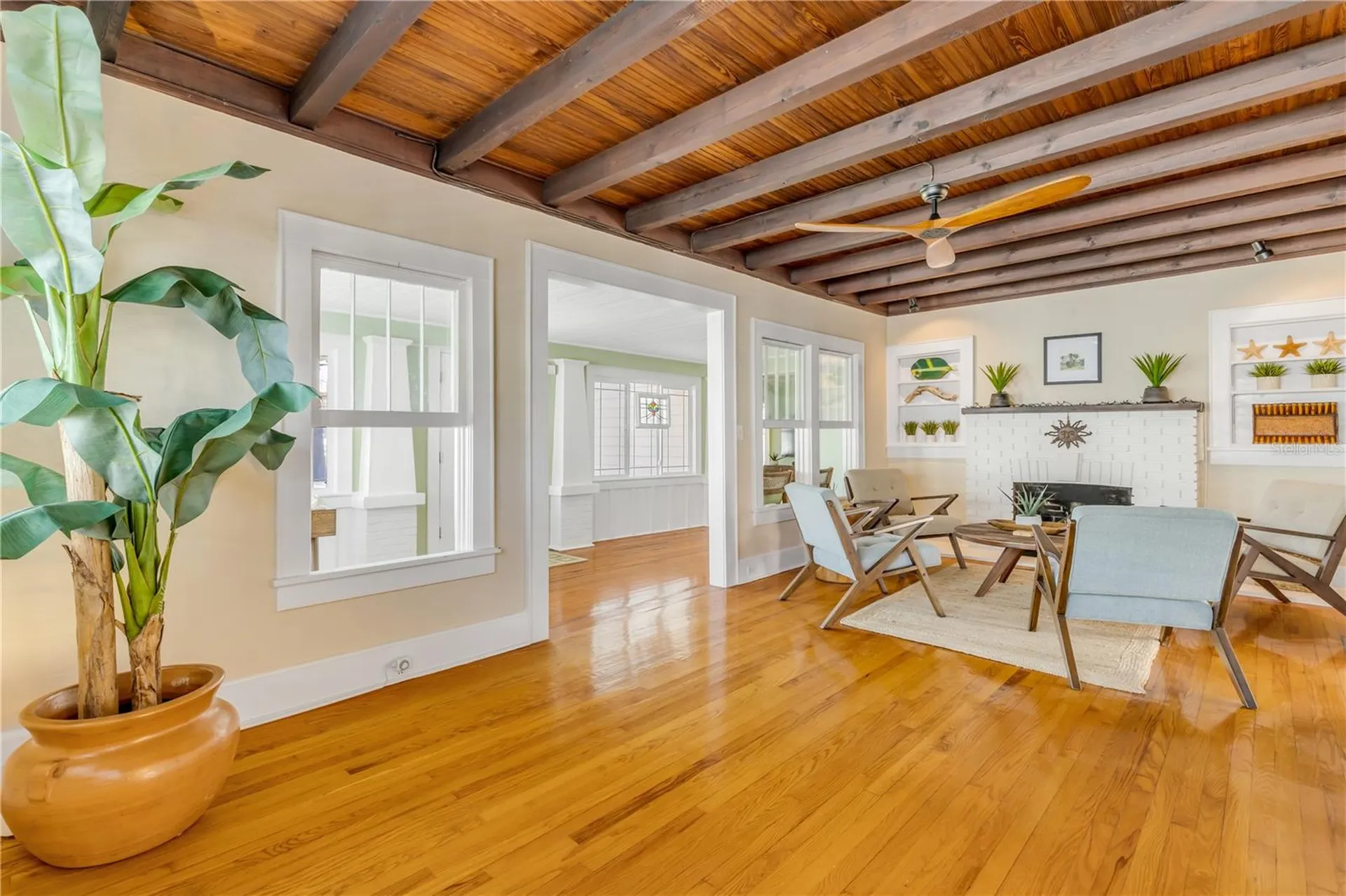 315 Due East Street New Smyrna Beach FL 32169