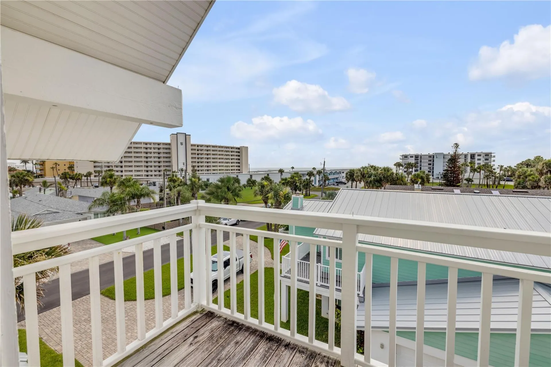 315 Due East Street New Smyrna Beach FL 32169
