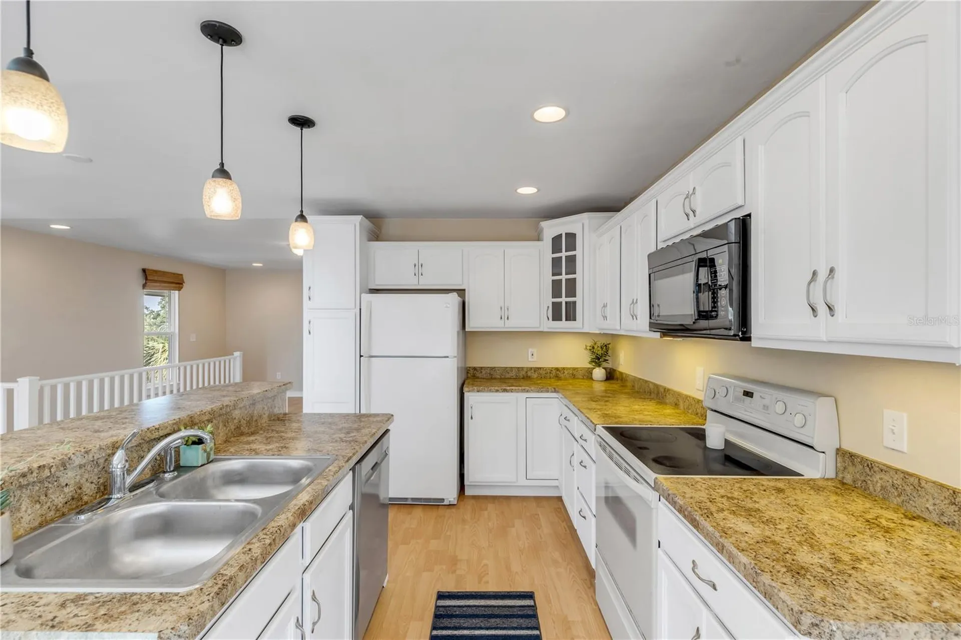 315 Due East Street New Smyrna Beach FL 32169