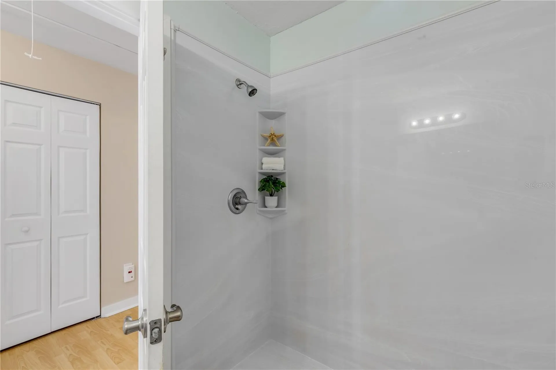315 Due East Street New Smyrna Beach FL 32169