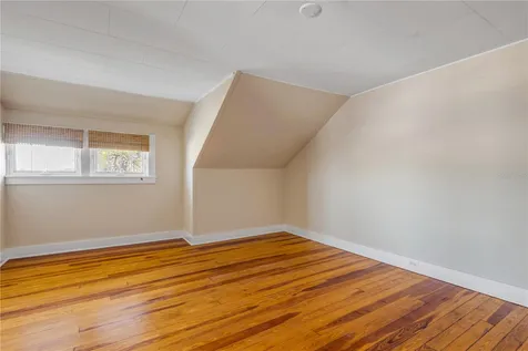 315 Due East Street New Smyrna Beach FL 32169