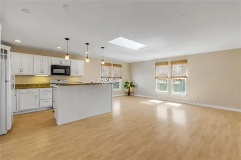 315 Due East Street New Smyrna Beach FL 32169