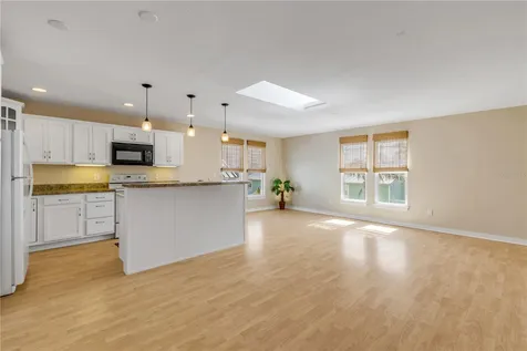 315 Due East Street New Smyrna Beach FL 32169