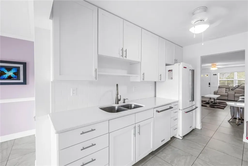 6190 80th Street N St Petersburg FL 33709