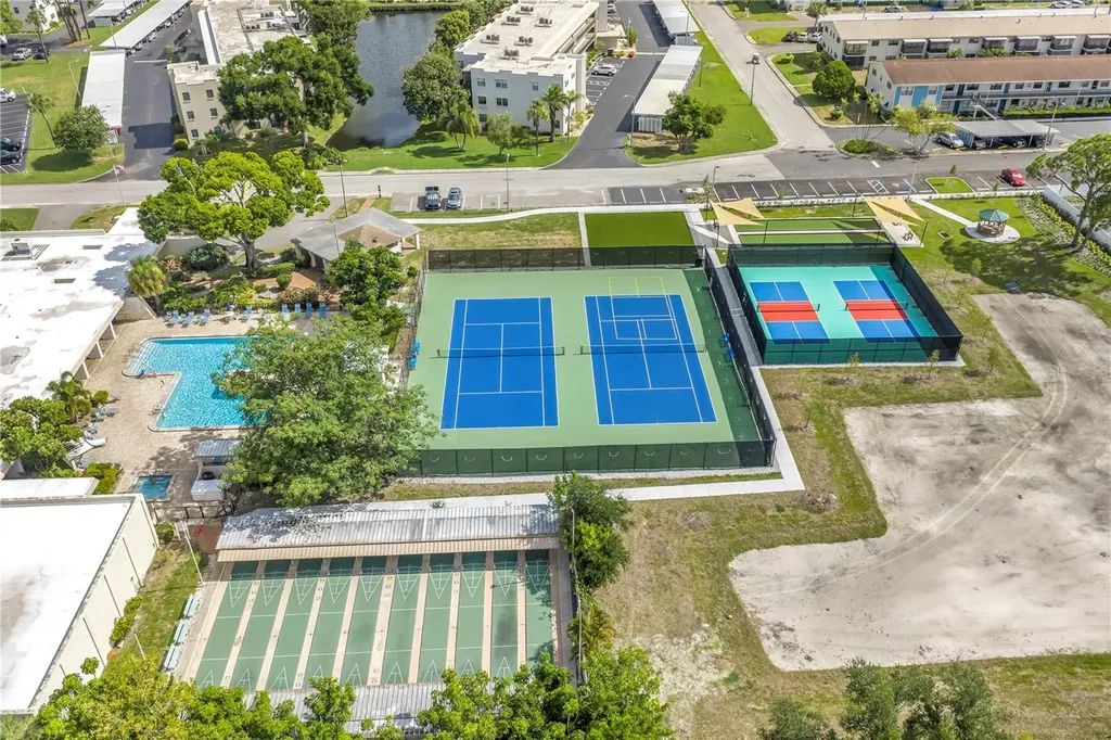 6190 80th Street N St Petersburg FL 33709