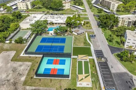 6190 80th Street N St Petersburg FL 33709