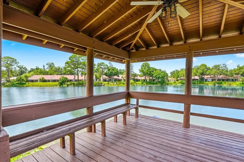 4540 Bee Ridge Road Sarasota FL 34233
