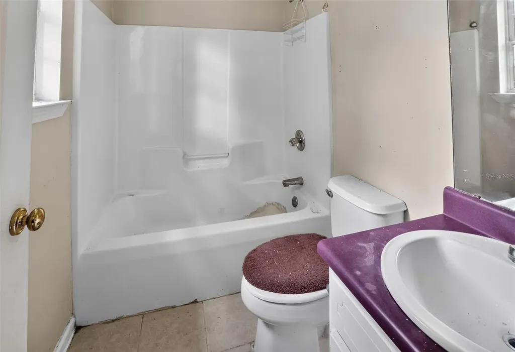 5179 Marcus Drive Greenwood FL 32443