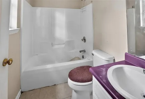 5179 Marcus Drive Greenwood FL 32443