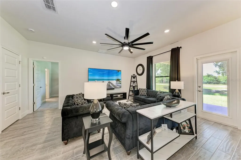 9507 43rd Court E Parrish FL 34219