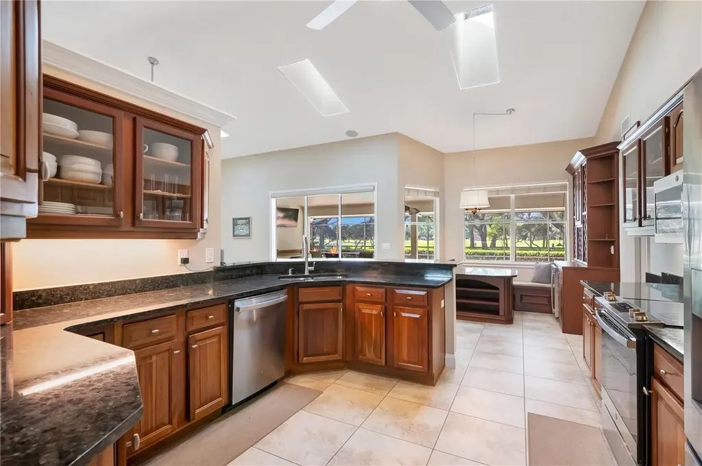 7750 Apple Tree Circle Orlando FL 32819