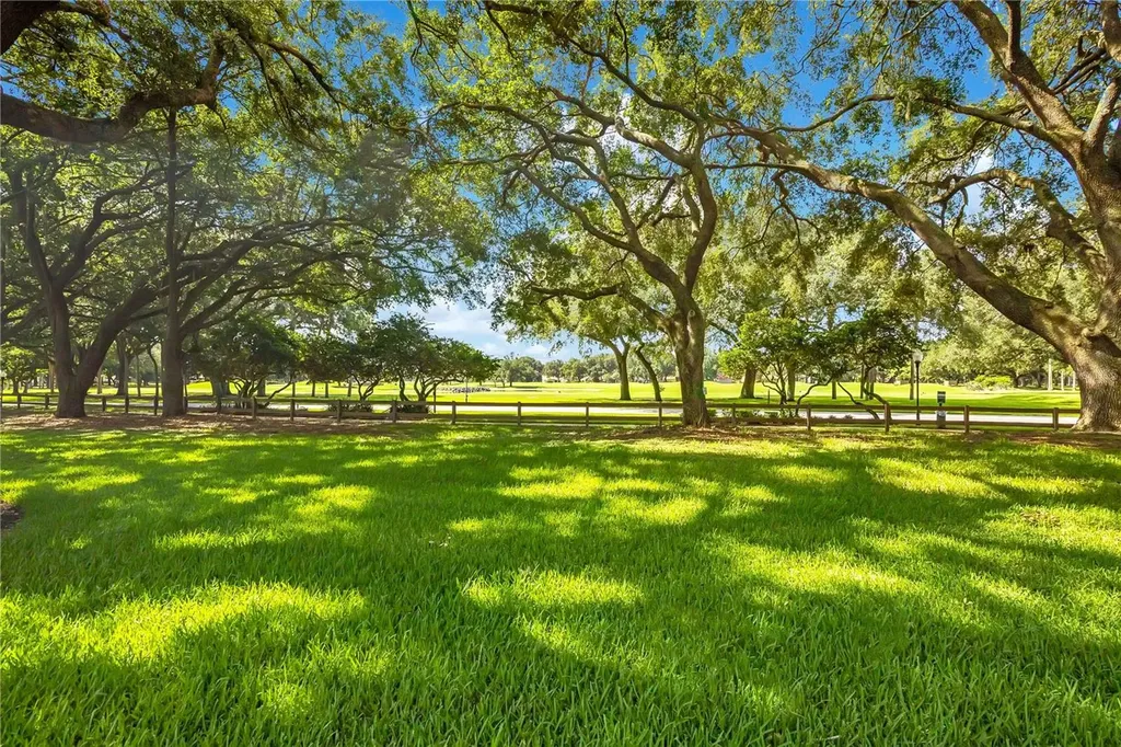 7750 Apple Tree Circle Orlando FL 32819