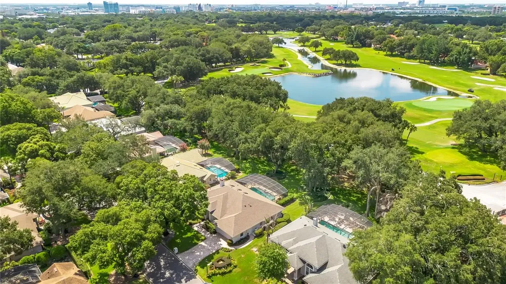 7750 Apple Tree Circle Orlando FL 32819
