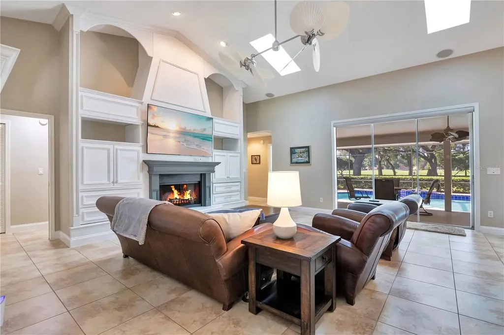 7750 Apple Tree Circle Orlando FL 32819
