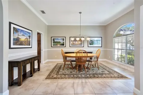 7750 Apple Tree Circle Orlando FL 32819