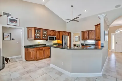 7750 Apple Tree Circle Orlando FL 32819