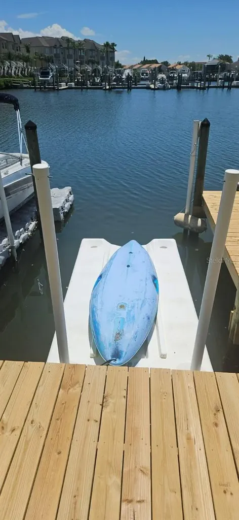 8822 Bay Pointe Drive Tampa FL 33615