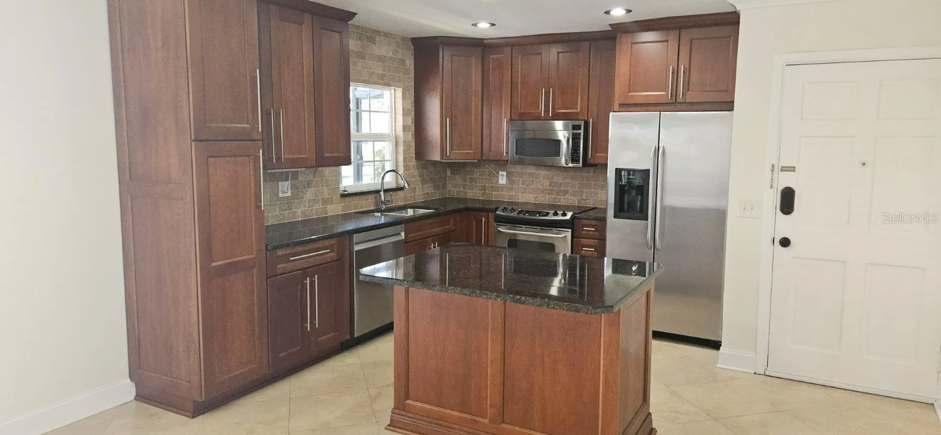 8822 Bay Pointe Drive Tampa FL 33615