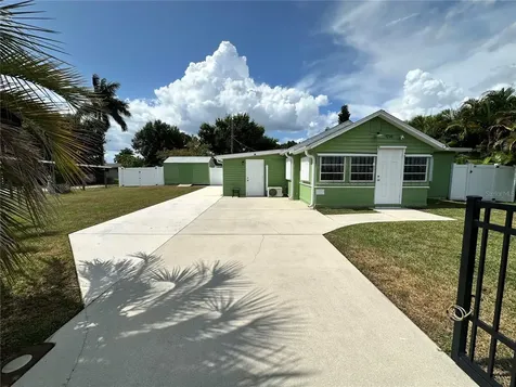 1230 Woodlawn Avenue Punta Gorda FL 33950