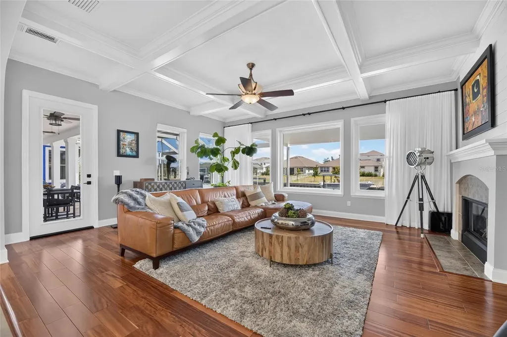 713 Islebay Drive Apollo Beach FL 33572