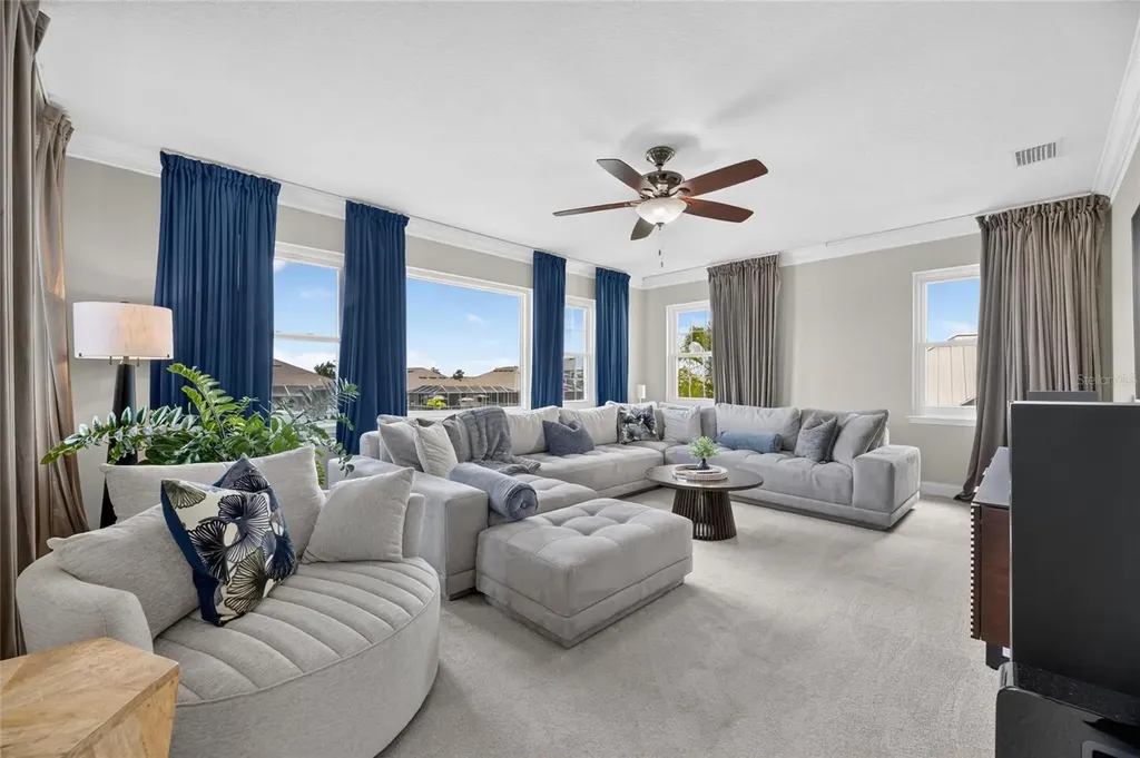 713 Islebay Drive Apollo Beach FL 33572