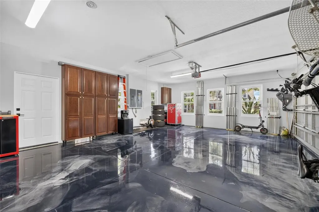 713 Islebay Drive Apollo Beach FL 33572