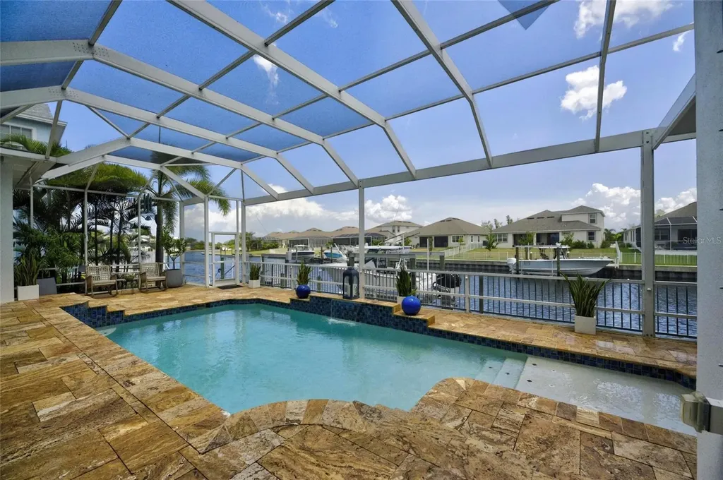 713 Islebay Drive Apollo Beach FL 33572
