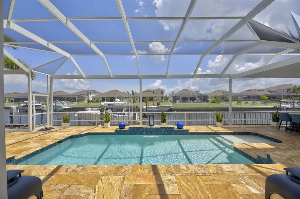 713 Islebay Drive Apollo Beach FL 33572