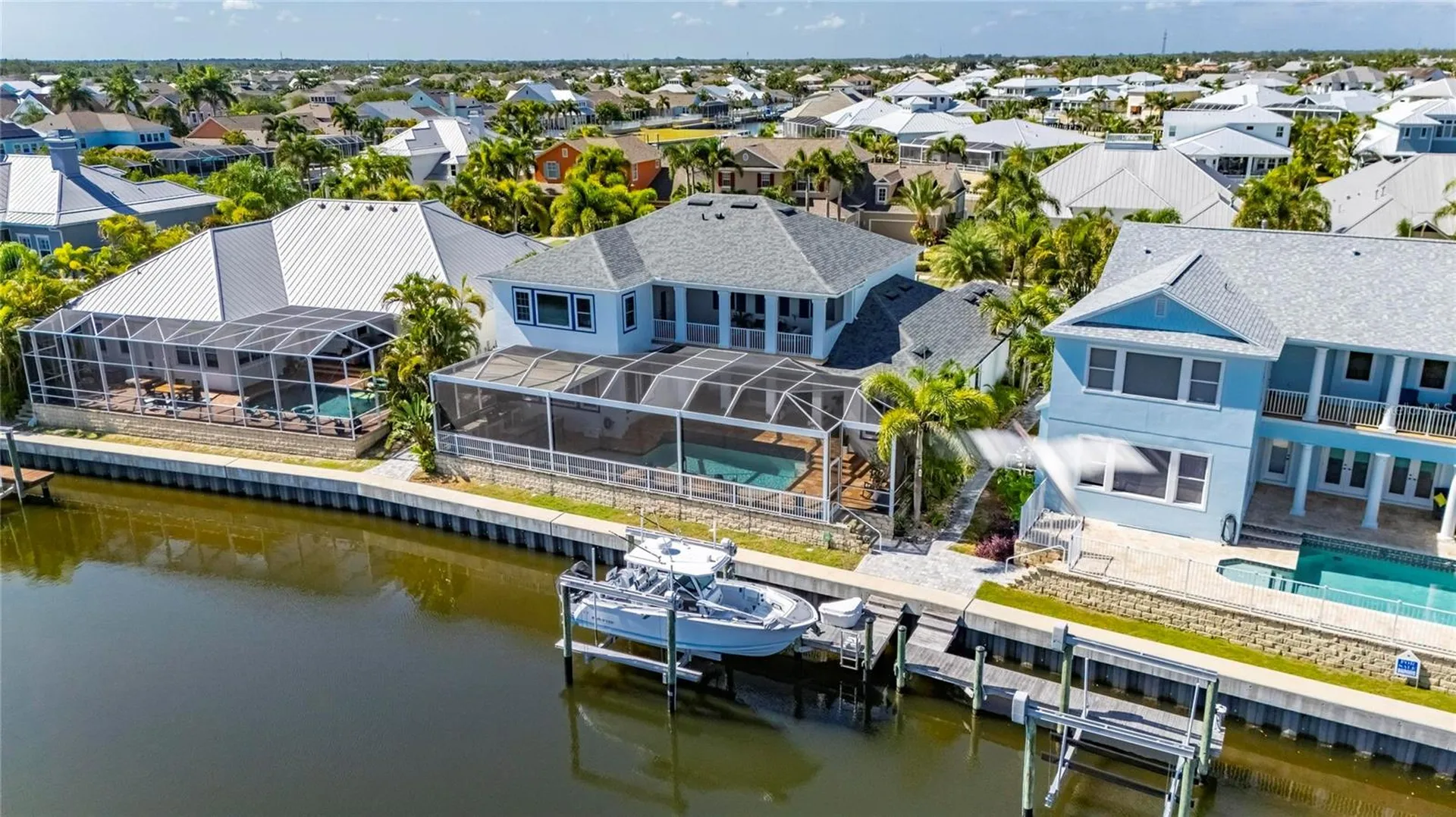 713 Islebay Drive Apollo Beach FL 33572