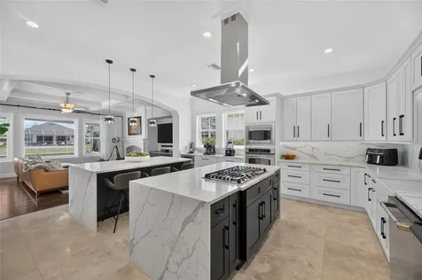 713 Islebay Drive Apollo Beach FL 33572