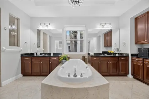 713 Islebay Drive Apollo Beach FL 33572