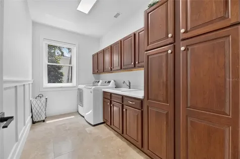713 Islebay Drive Apollo Beach FL 33572