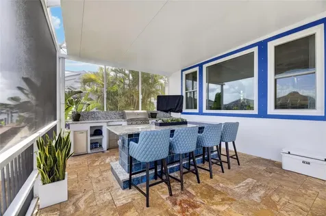 713 Islebay Drive Apollo Beach FL 33572