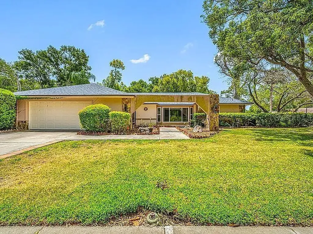 10 Linden Lane Palm Harbor FL 34683