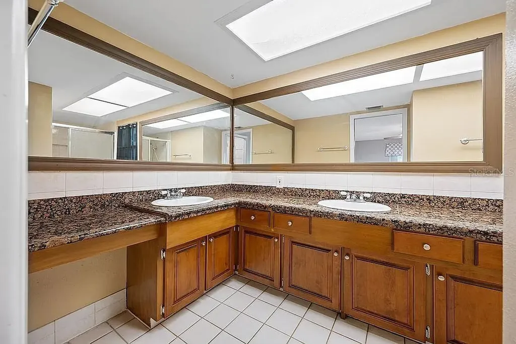 10 Linden Lane Palm Harbor FL 34683