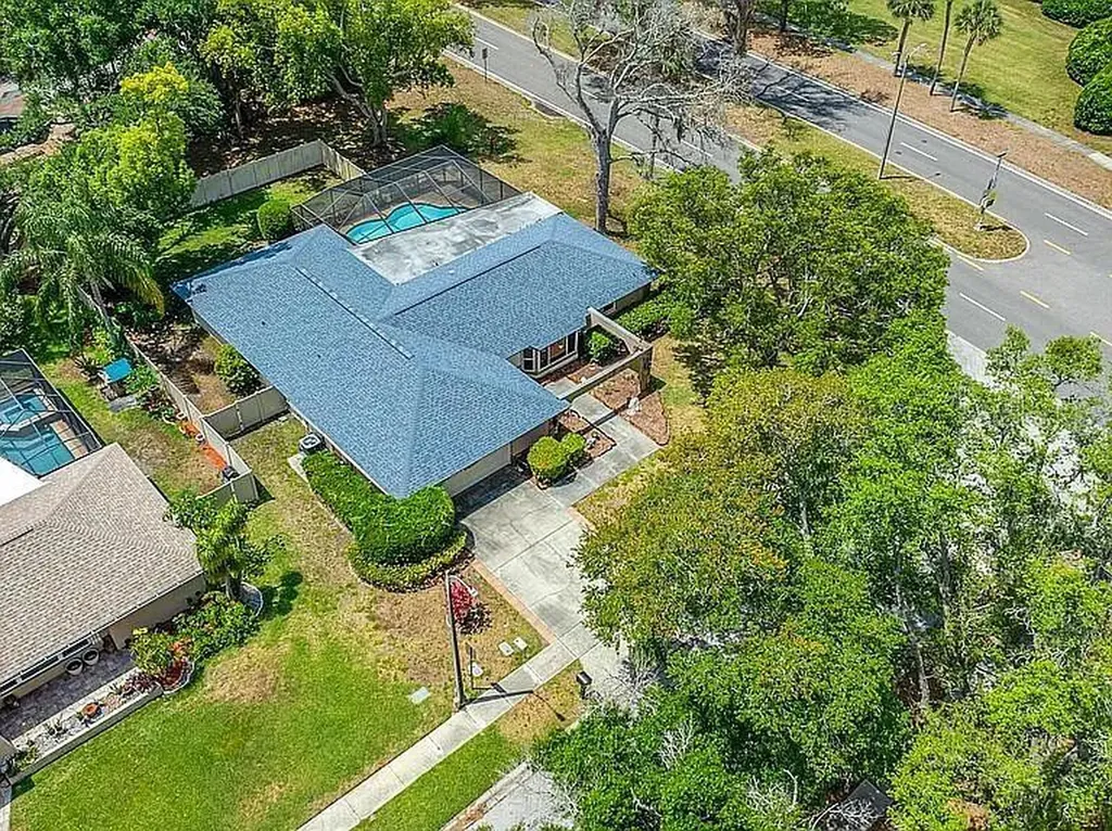 10 Linden Lane Palm Harbor FL 34683