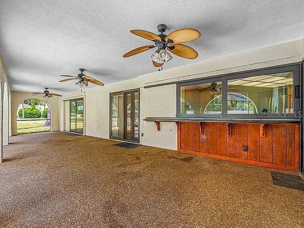 10 Linden Lane Palm Harbor FL 34683