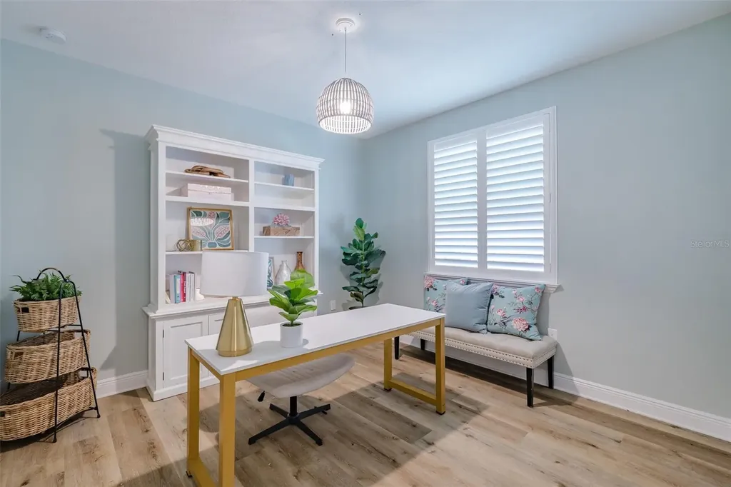 2388 Oakwood Preserve Drive Wesley Chapel FL 33543