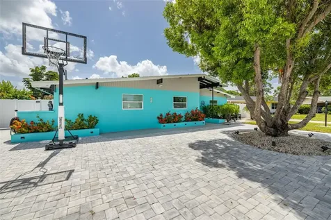 3407 29th Street W Bradenton FL 34205
