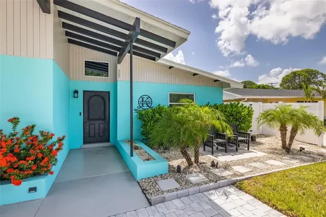 3407 29th Street W Bradenton FL 34205