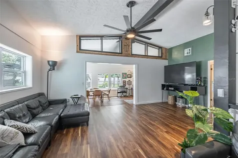 3407 29th Street W Bradenton FL 34205