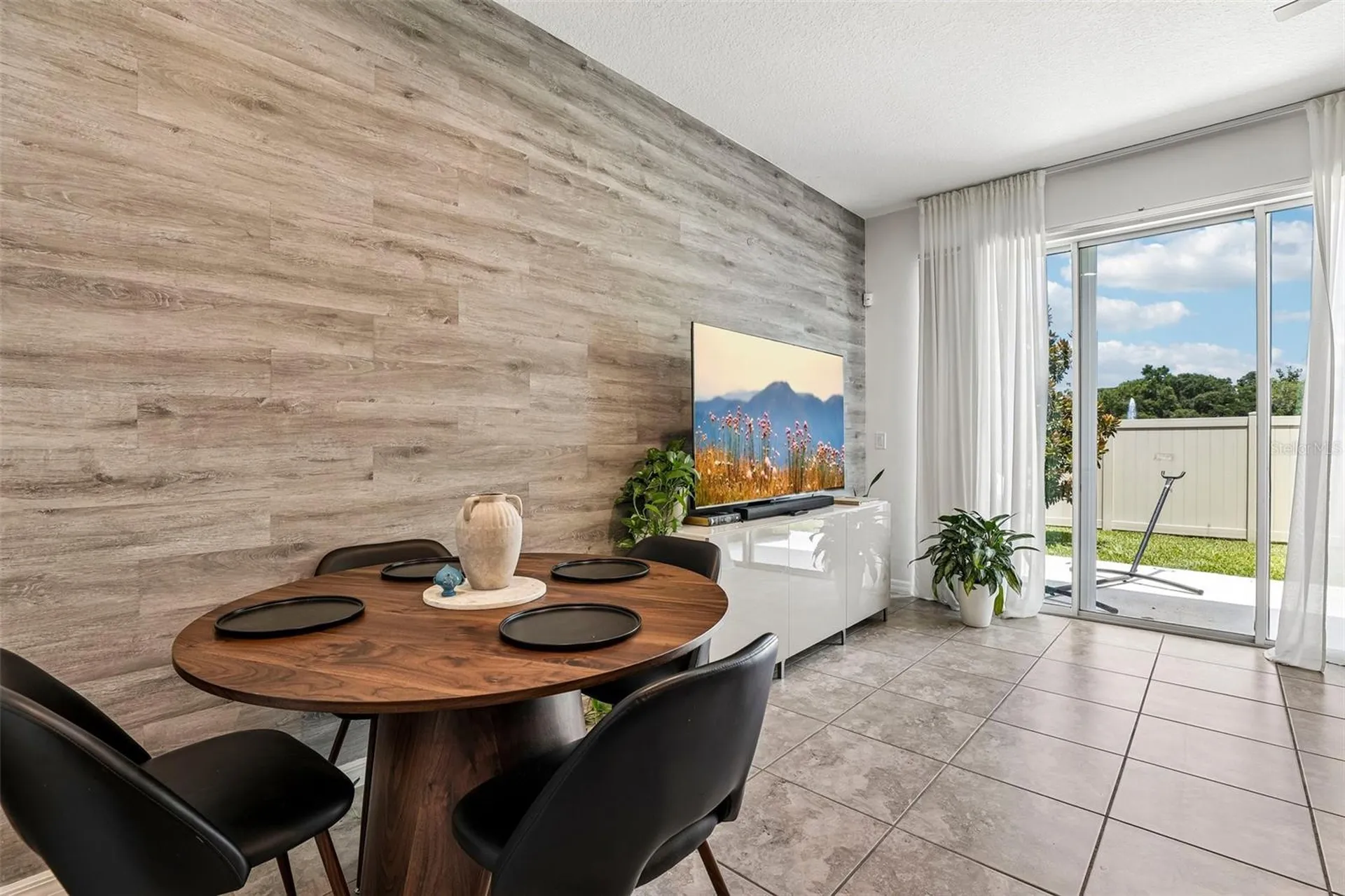 10837 Wyne Tree Court Orlando FL 32824