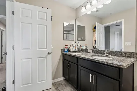 10837 Wyne Tree Court Orlando FL 32824