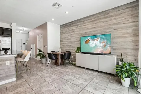 10837 Wyne Tree Court Orlando FL 32824