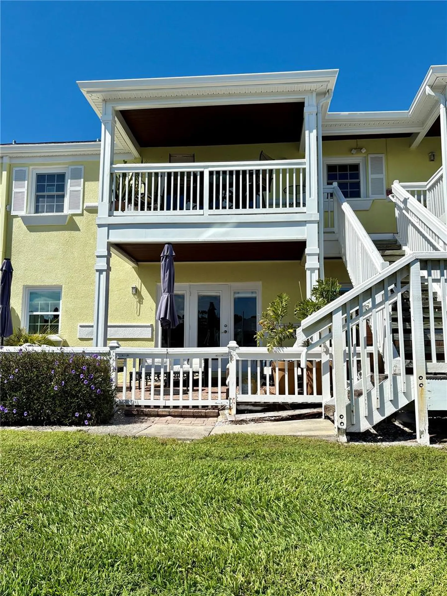 5184 Beach Drive SE St Petersburg FL 33705