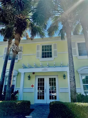 5184 Beach Drive SE St Petersburg FL 33705